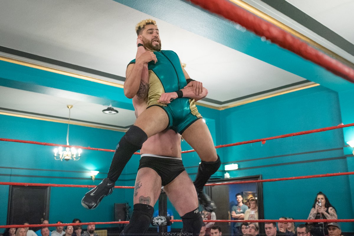 FutureShockWres's tweet photo. In the main event of #FSWDangerZone @ThatDamnBailey proved that he had FutureShock Champion @DamonLeigh's number.
Is he on the verge of becoming a two-time champ? https://t.co/Nr4Ei0uCOy