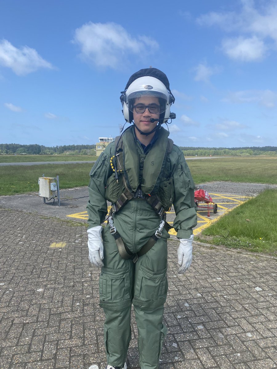 Kirkham Grammar School RAF tweet media