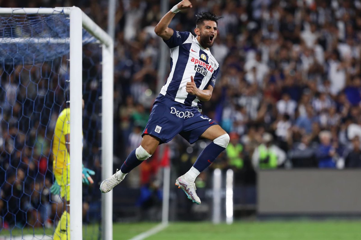 5zambranocz's tweet photo. Buenos días 🤍💙 https://t.co/elnTE2OS5L