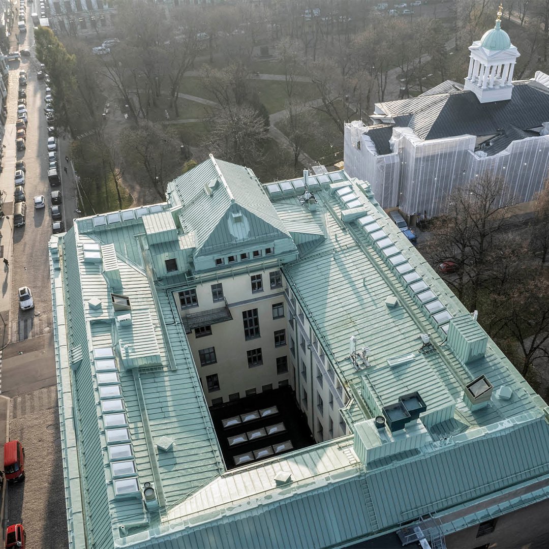 NordicCopper's tweet photo. @HASSELL_Studio See our products from around the world! Here’s a few of our favourites:

2️⃣ 𝗦𝘂𝗼𝗺𝗶𝘁𝗮𝗹𝗼
Location: Helsinki, Finland
Material: Nordic Green
Designer: Davidsson Oy
More info: https://t.co/KnyZo4yKuI

#architecture #roofing #cladding #copper #architects #facades https://t.co/lSzbH1EXXC
