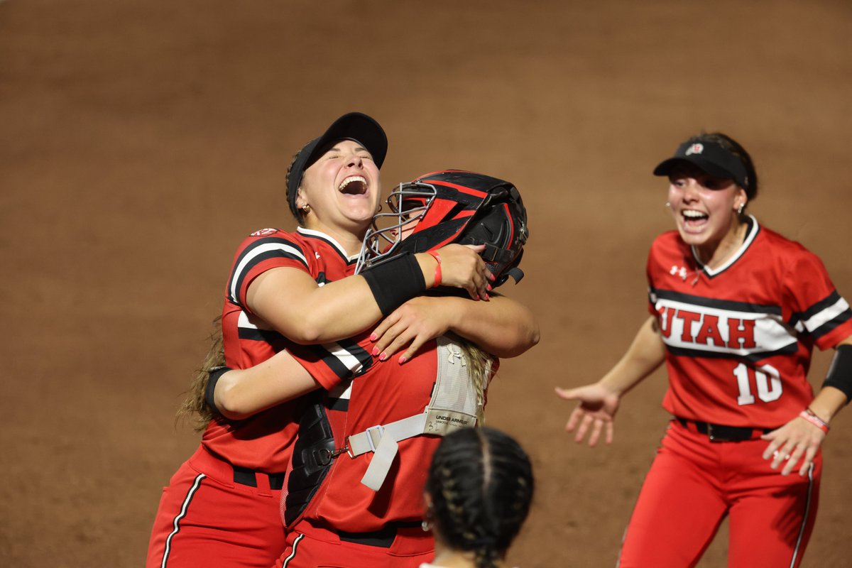 NCAASoftball tweet picture