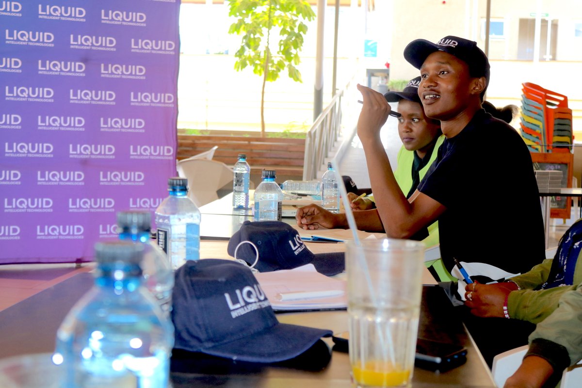 LiquidInTechKe's tweet image. #LiquidIntelligentTechnologies is developing Africa's next generation of leaders through @HigherLifeFDN scholarship program. 20 students, 4 universities, 4 years. We are proud of these students for displaying academic excellence &amp;amp; support to the community through mentorships.