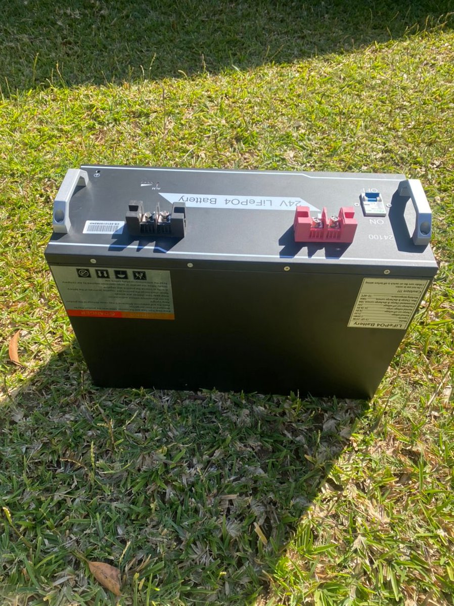 BinmakSolar's tweet image. Tired of loadshedding? We got you! 
For all you solar products get in touch
with us, we offer you good quality guaranteed solar
products at an affordable competitive price only at Binmak Solar 
0771669747
#lithiumbatterypower #solarzim #solarenergy #SolarPower #96hrs #100hrs