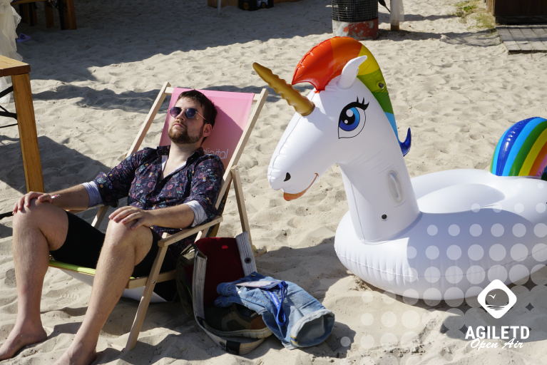 Connect, grow, learn...RECHARGE 🥰 Our #AgileTD Open Air in Cologne are the perfect event to enjoy summer while meeting agile testers 🦄

Join us ➡️ bit.ly/3z3IT7r