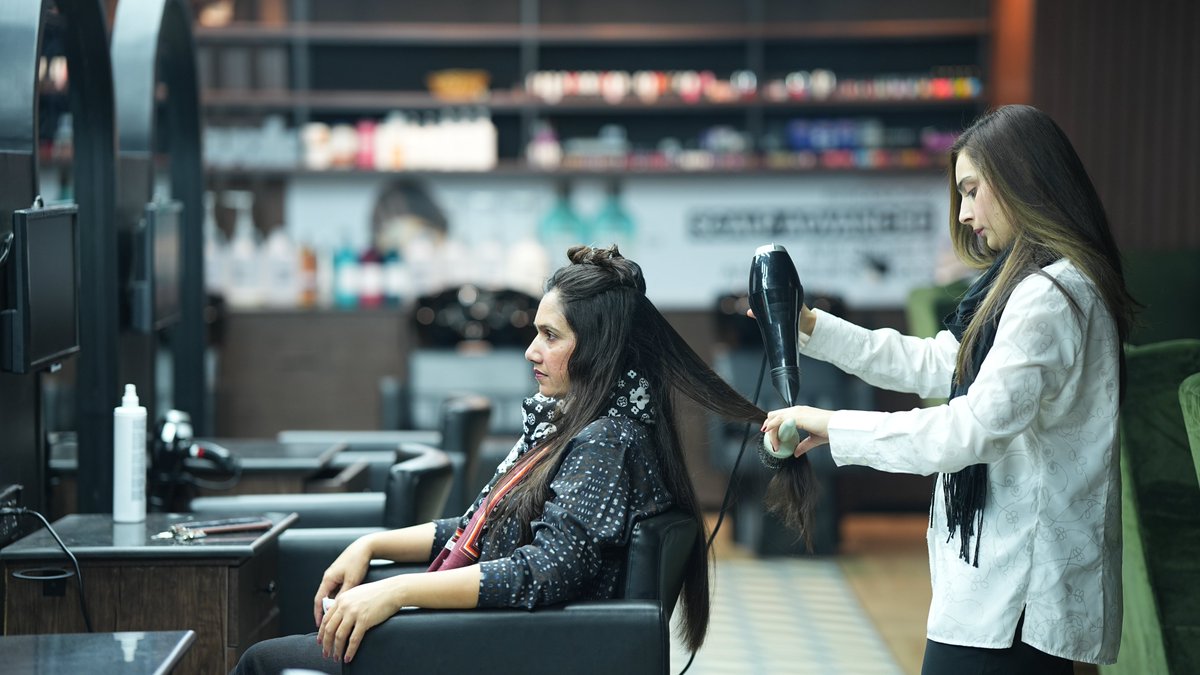 amazonmallpk's tweet photo. Toni and Guy Essensuals
📍 Location: 5th Floor, Amazon Outlet Mall, GT Road
#amazonoutletmall #imarat #amazonmall #toniandguy #toniandguypk #toniandguyessensuals #toniandguyacademy #hairstyle #Pedicure #manicure #rawalpindi #islamabad https://t.co/temnZgWHMu