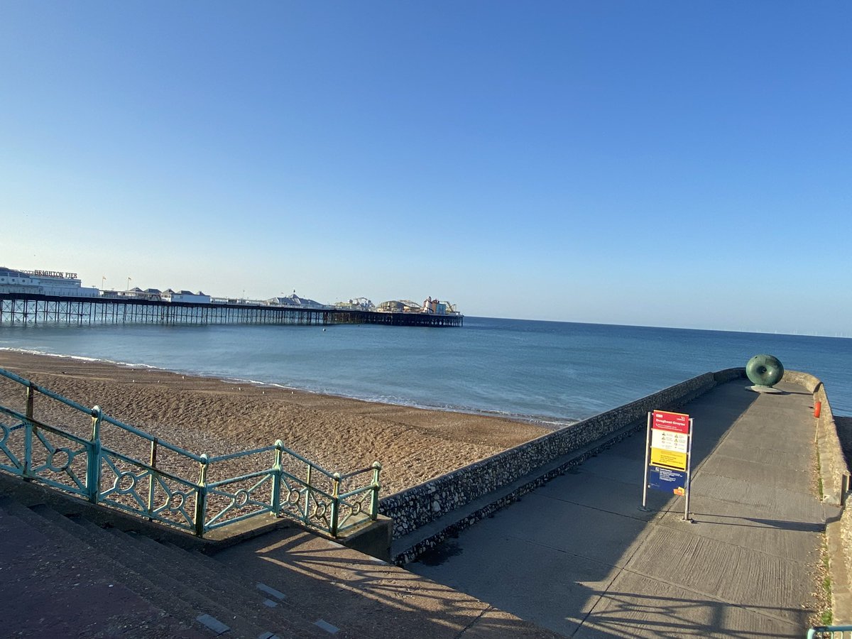 It’s a lovely day in Brighton . @RCNDNForum will be in the foyer 1-1.30 today . Please come and say hello . We love talking about all things community nursing 😊@theRCN #RCN23
