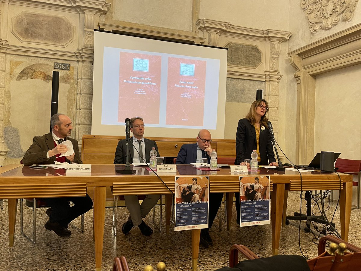 Oggi presentiamo presso la Sala delle Edicole i due volumi di Atti liviani (2019 e 2021). <a href="/DiSSGeA_UniPD/">DiSSGeA UNIPD</a> <a href="/centroCIRSL/">Centro Studi Liviani</a> <a href="/WUnipd/">Classics_UNIPD</a> <a href="/UniPadova/">Università di Padova</a>
