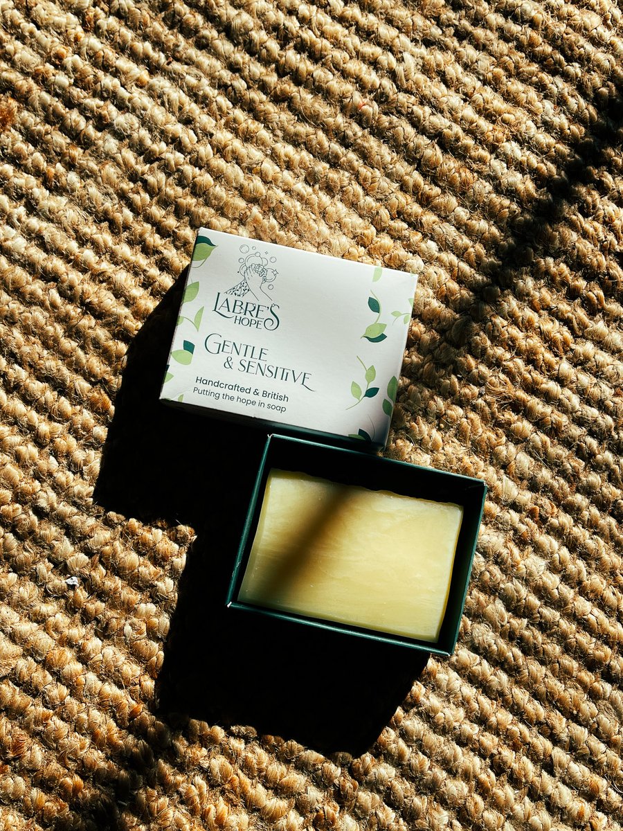 Our gentle and sensitive all-natural soap is here to give you the most luxurious cleansing experience ever! 🌱
#GentlyDoesIt #NaturalGoodness #SoMuchBetter #skincare