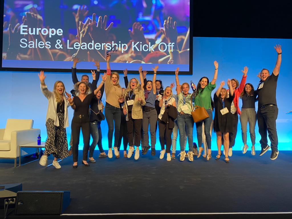 nttdata_inc's tweet photo. We're connecting, learning and networking at our Europe Leadership and Sales Kick off. 💡 

Together we enable a connected future and harness the opportunity technology brings. It's all about being 'bolder, better, together' as #OneNTT.

#NTTTeam #EUSKO #SalesKickOff https://t.co/irjDFJ9zKO