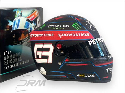 HCICTLewisCoyle's tweet photo. Fighting alongside the 8 time champ, George Russell is working to beat those redbull cheaters!

GEORGE RUSSELL 2022 MERCEDES EARLY SEASON BELL 1:2 HELMET! Only £150
#MercedesBenz #lewishamilton #georgerussell #FIA #F1 #FormulaOne #Formula1 https://t.co/kgLXArniXm