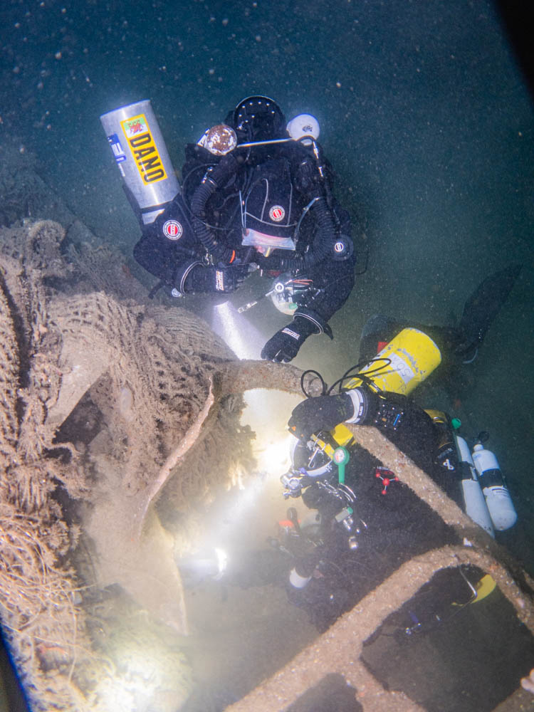 BSACdivers's tweet image. Some fantastic photos from Dom Robinson, our Head of Diving and Training, and the Gasperados dive team who returned to try and identify a WW1 submarine lying in 86m. ⚓️

Incredible conditions above and below the water! ☀️