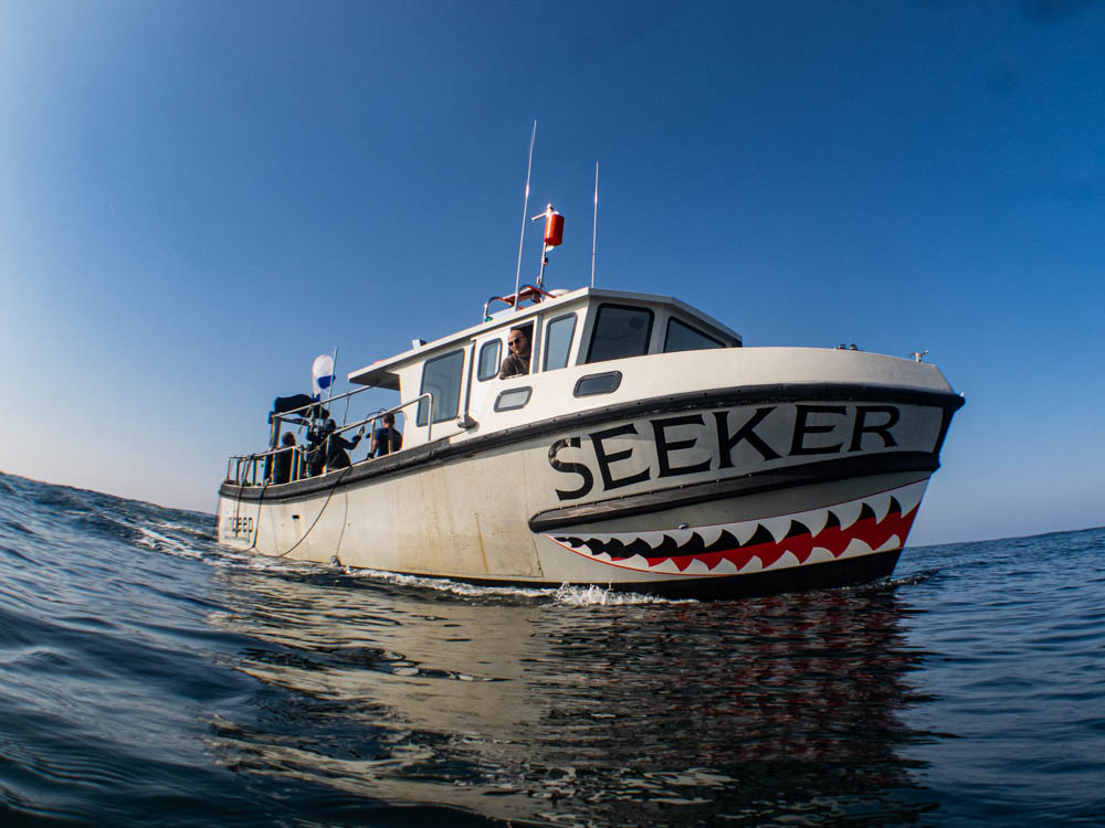 Some fantastic photos from Dom Robinson, our Head of Diving and Training, and the Gasperados dive team who returned to try and identify a WW1 submarine lying in 86m. ⚓️ Incredible conditions above and below the water! ☀️