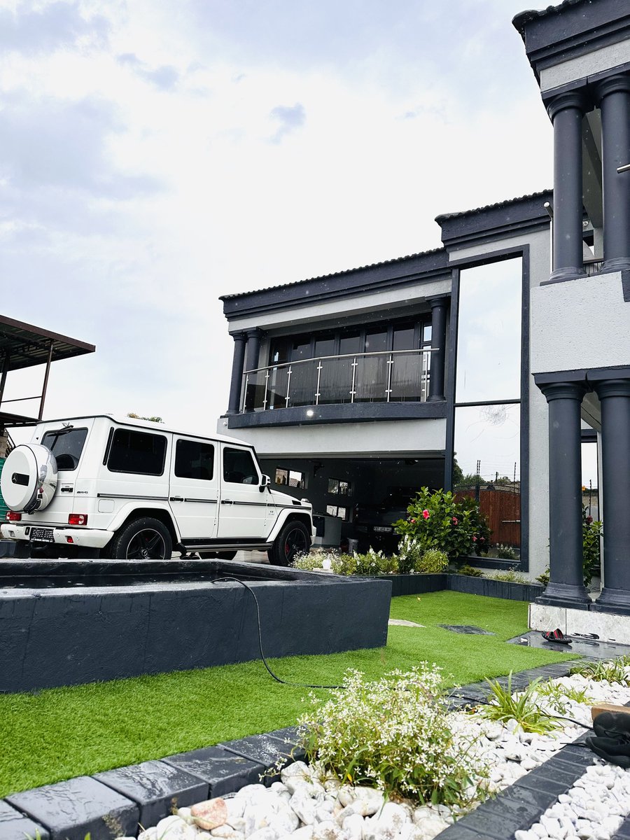 KING MONADA MUSIC tweet media