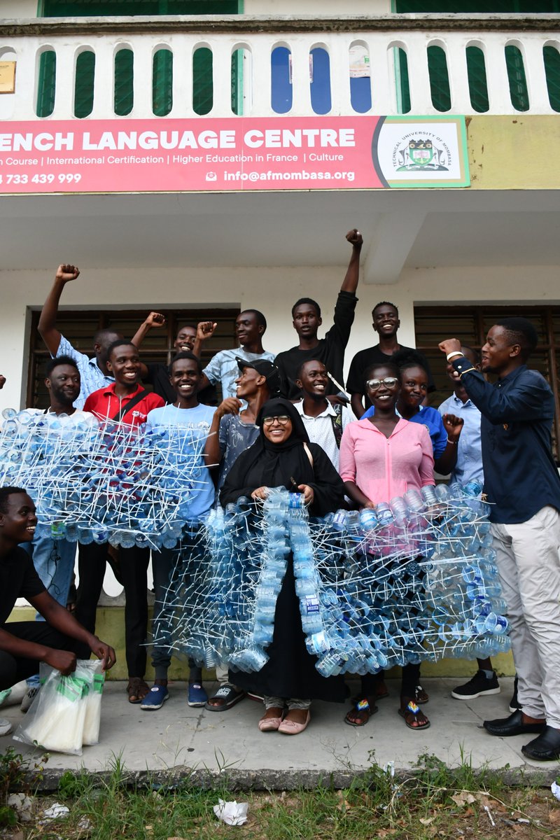 heri__kenya's tweet image. Today, we'd like to send a very big shout out to our CBO student members at the Mombasa Technical University (TUM) and applaud the role they played towards the #plasticplanet #seachange by Jean Shin project funded by @StanfordArts  
Good job everyone 👏