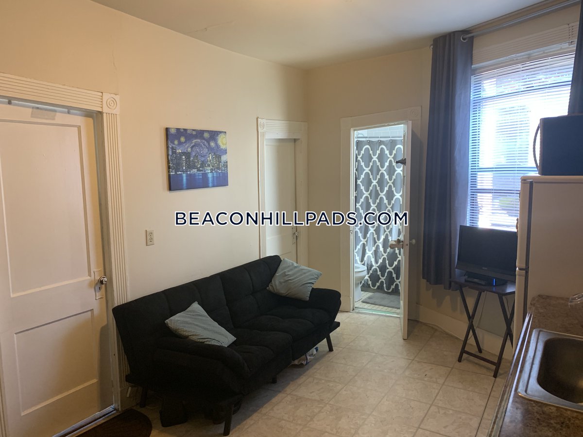 Beacon Hill Apartment for rent 2 Bedrooms 1 Bath Boston - $2,500: *Heat & Hot Water* 2 Bed 1 Bath Easily MBTA Accessible dlvr.it/Sp61Z8