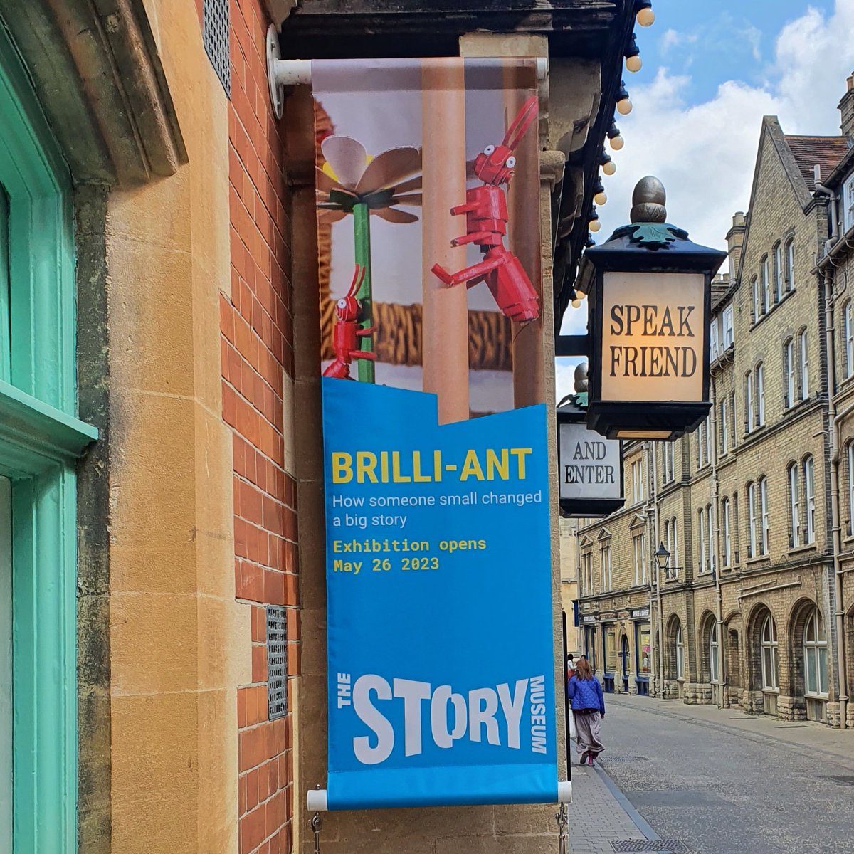 Coming soon @TheStoryMuseum Brilli-ANT! A mini-beast adventure for families 🐜🐝 🦗🌻🦋 #climate  #powerofstories