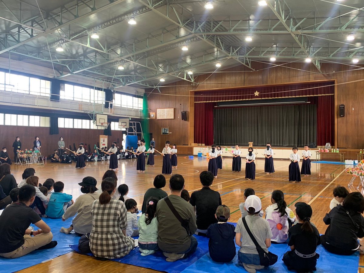 ozoneterauchi's tweet photo. ✨たくさんのご参加ありがとうございました✨
昨日の小曽根小学校のイベントには50名を超えるお友達が参加してくれました。✌️
新学期1ヶ月無料体験実施中❣️
🍒詳しくはホームページにて↓
https://t.co/wLkDYPK1BF https://t.co/Q1nBar08c1
