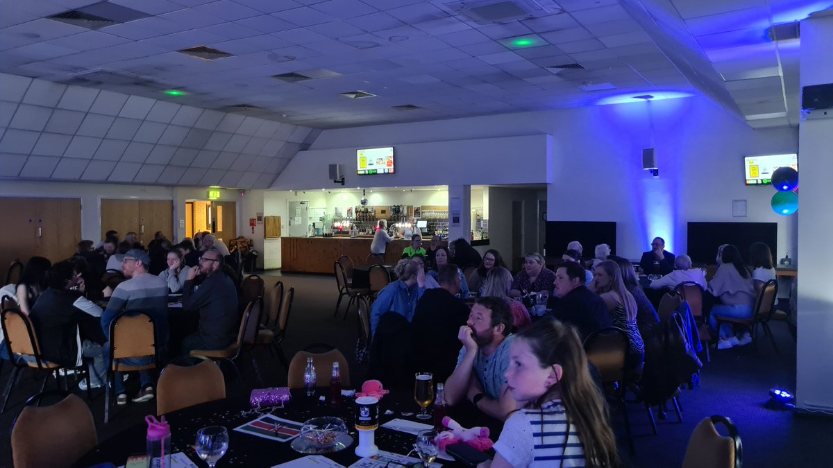 PVFCFoundation's tweet image. 🇰🇪 | Valiants in Kenya 2023 Quiz Night

A massive thank you to everyone who attended the evening and a special mention to one of our sponsors @Promtek and thanks to @TripsInAfrica 

On the night we raised an amazing £1000!

#PVFC | #PVFCFoundation