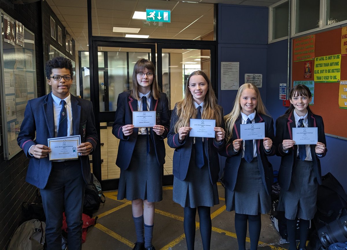 WHS_Mathematics's tweet photo. Year 8 Junior Maths Challenge

This morning some of our Year 8 pupils received certificates from the @UKMathsTrust Junior Maths Challenge - this is an excellent achievement and these pupils have bright futures with Maths at Wallace! https://t.co/oNcri0PmjB