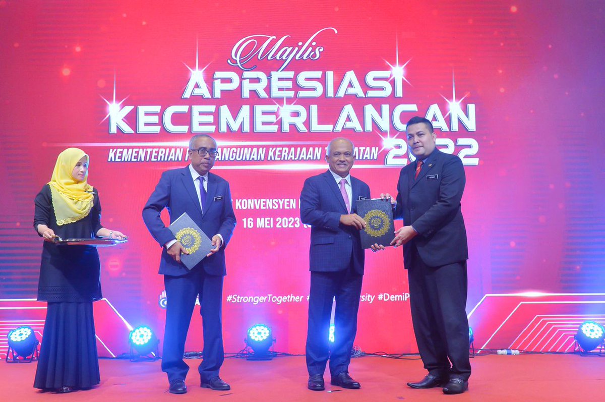 KPKT on Twitter "KPKT RAIKAN 713 PENERIMA PINGAT PERKHIDMATAN