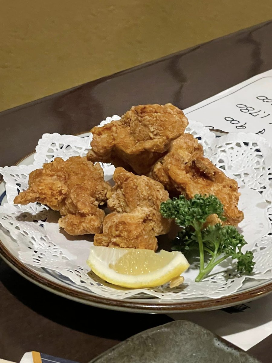 cherry05_10's tweet photo. 恒例のゴルフ合宿⛳️
こちらの田舎家では、炭火焼きの美味しいものがいろいろ楽しめます😊
#ゴルフ初心者 #ゴルフ #ゴルフ女子 #ゴルフ好きと繋がりたい #みんな大好きゴルフ #ゴルフ場 https://t.co/sDntCIfjpG