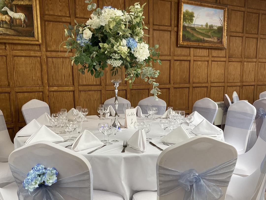 Castle Bromwich Hall Hotel (@castlebromhall) on Twitter photo The perfect venue for a wedding, special event, family gathering or celebration. Why not contact info@cbhh.co.uk for your next event! The perfect venue for a wedding, special event, family gathering or celebration. Why not contact info@cbhh.co.uk for your next event!