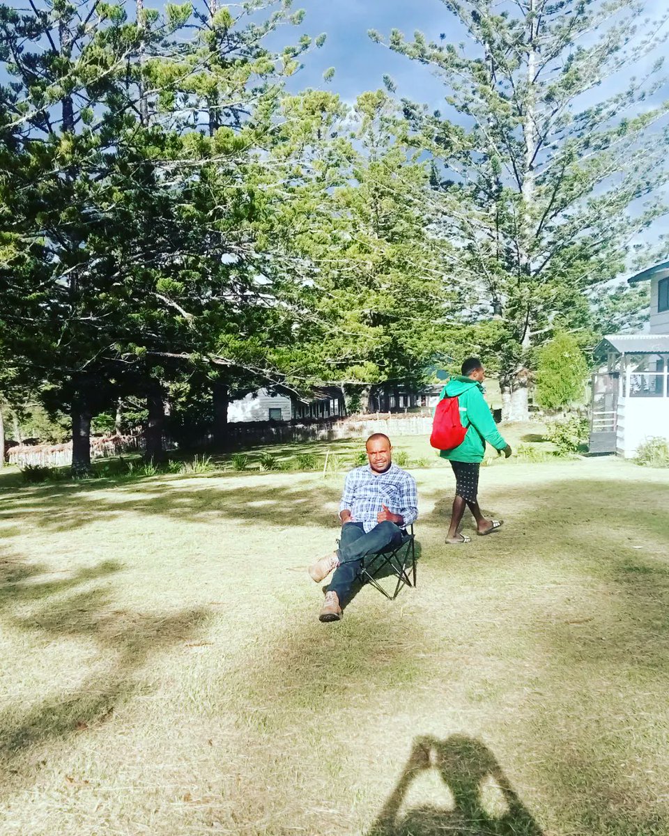 Tabuni7's tweet photo. Semua ada waktu !
Tempat paling nyaman Village Penonggalow Kunume Peninggalan Missi CMA  .!!! 
Nies WorldsFoundation 
https://t.co/r3UGFtafwG https://t.co/IKwMI0qFBn