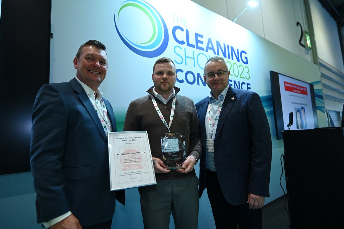 Prestigious award for Art Cleaning
cleaning-matters.co.uk/page_1256522.a…