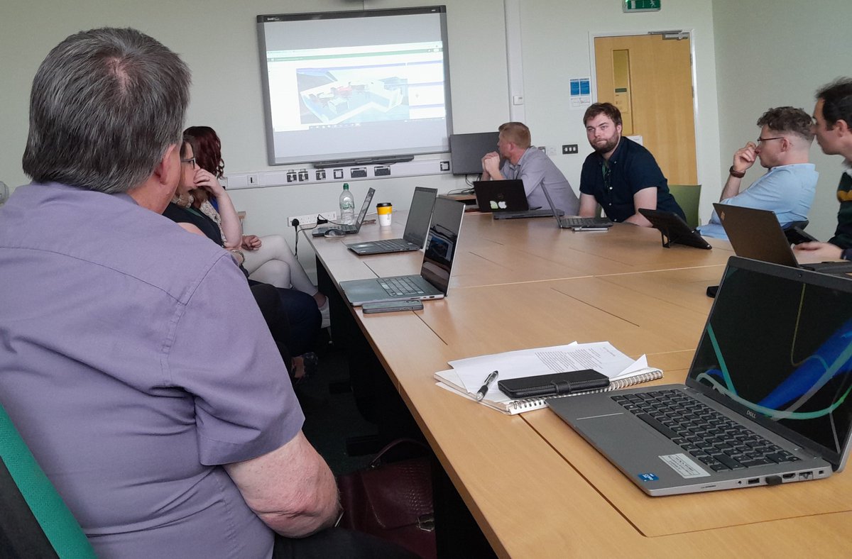 DigitalPembs's tweet photo. Rhyngrwyd Pethau (IOT)
Gwych i gefnogi gwaith datblygol IOT PCC a pheirianwyr rhwydwaith.  Doethach: cartrefi, trefi, gweithgynhyrchu, rheoli adnoddau, amaethyddiaeth, gofal cymdeithasol, gofal iechyd, lletygarwch.
#iot, #connectingpembrokeshire, #cloud,#internetofthings https://t.co/NNNVUjf9m8