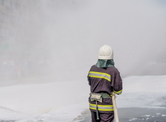 Protect your property with the world's best firefighting foam concentrates, now available in the UK through Fire Safe International. Find out more! - bit.ly/3Jz6yzf   #FirePotection #FireFightingFoam