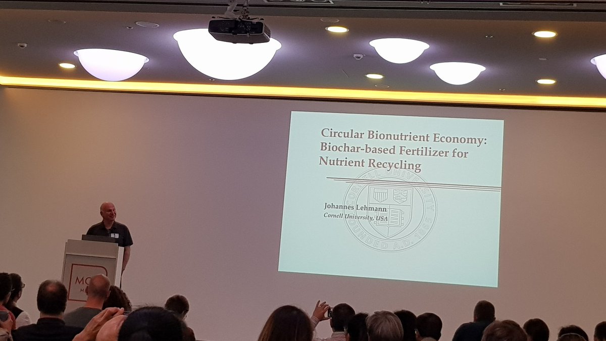 Inspiring keynote talk at #bonares2023 by @JLehmannCornell on biochar based excreta fertilizers