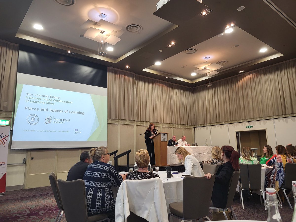 Chief Officer, Limerick City and County Council, Sèamus O'Connor and Chair Learning Limerick @BrophyEimear welcoming  delegates this morning to 'Our Learning Island' Shared Island Collaboration of Learning Cities meeting. 
#everydayisalearningday
#corkcelebrateslearning