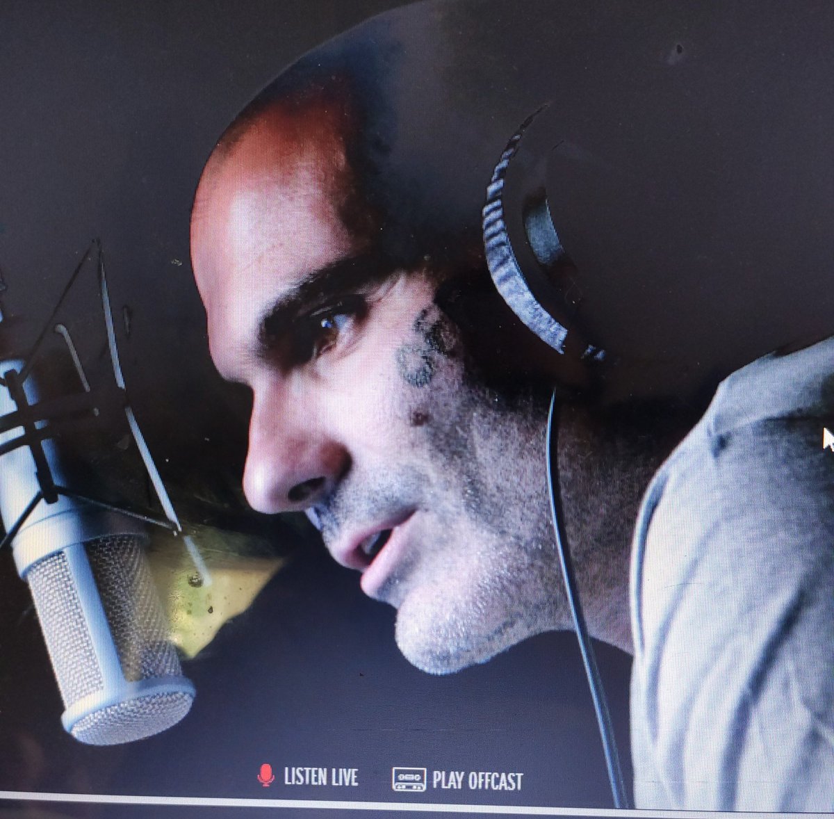 isBj⚉rn tweet media