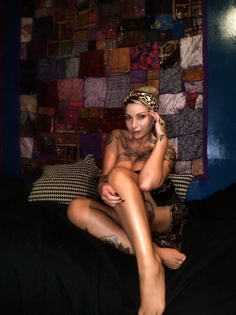 onlyfans.com/lilith_in_flam…. You know where to find me 🔥😉