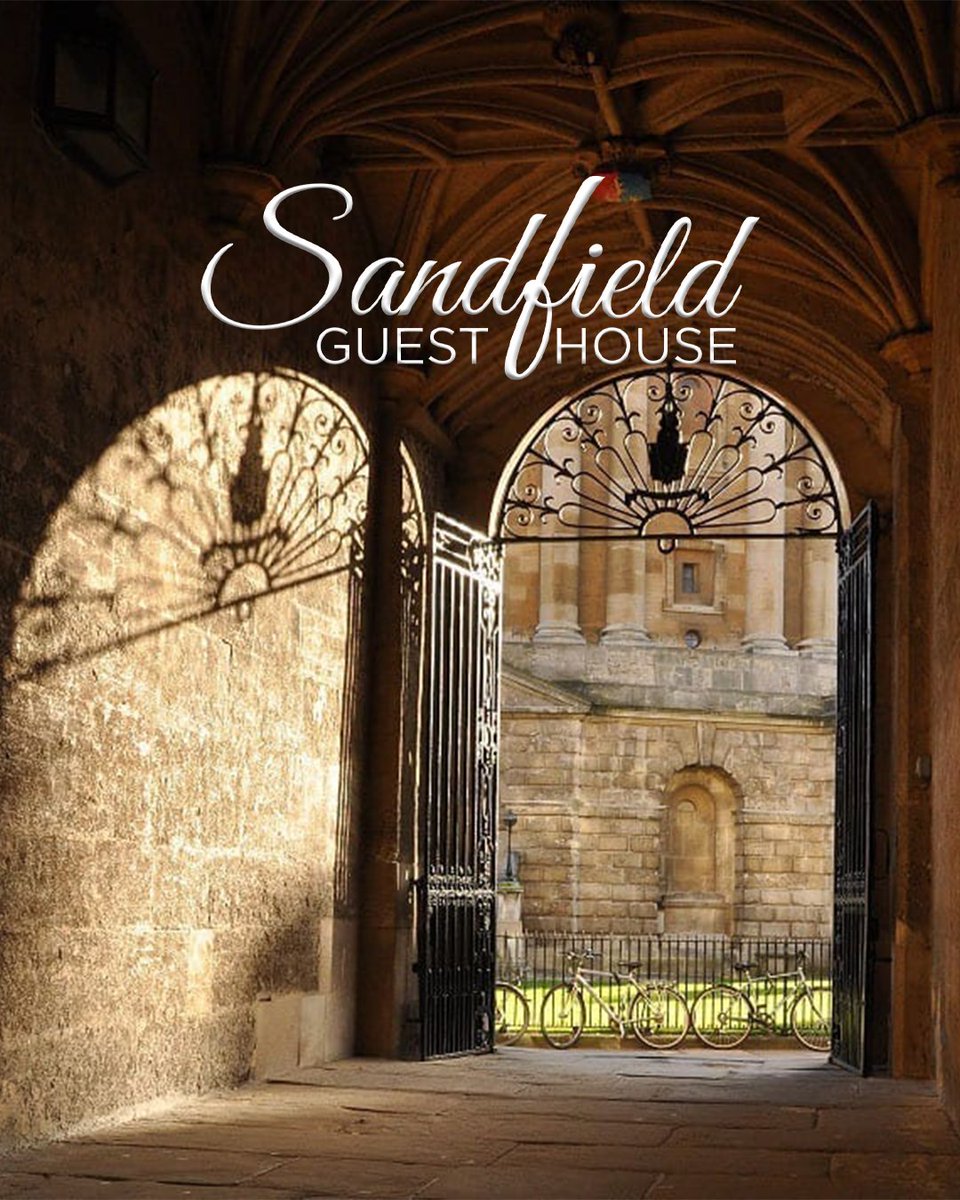 SandfieldGHouse's tweet photo. 🙌 Top Tip for Visiting Oxford...⁠
⁠
😎 and its old University (we have two here): ⁠
⁠
🏛️ Next time you visit, remember that if a college door doesn't have a "Closed to Visitors" sign, it's open to the public. ⁠
⁠
👌 Just check in at the Porter's Lodge and enjoy. ⁠ https://t.co/CQomxeymWH