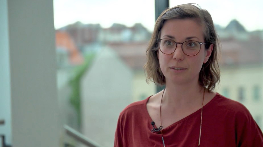 FHWienAT's tweet photo. Mariya Katelieva, Academic Expert &amp; Lecturer an unserem Studienbereich #Tourism &amp; Hospitality Management wurde von Café Puls zum Thema "Sorgen #Wetterextreme für neue Urlaubsplanung" interviewt.

Den interessanten TV-Beitrag gibt's hier zum Nachschauen: 👉 https://t.co/YVv2CAmXsg https://t.co/nuUYeIyB4i