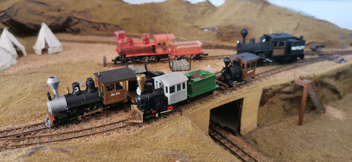 OakHillRailway's tweet photo. @TrainTimesEB You wanted to see progress on both my weekend projects, so I made progress on both! My latest US loco is now looking much better (still needs a name) and fits in with my others, and I got track laying started on the main layout!! Trains will run again soon! https://t.co/WGDCrzgqIo