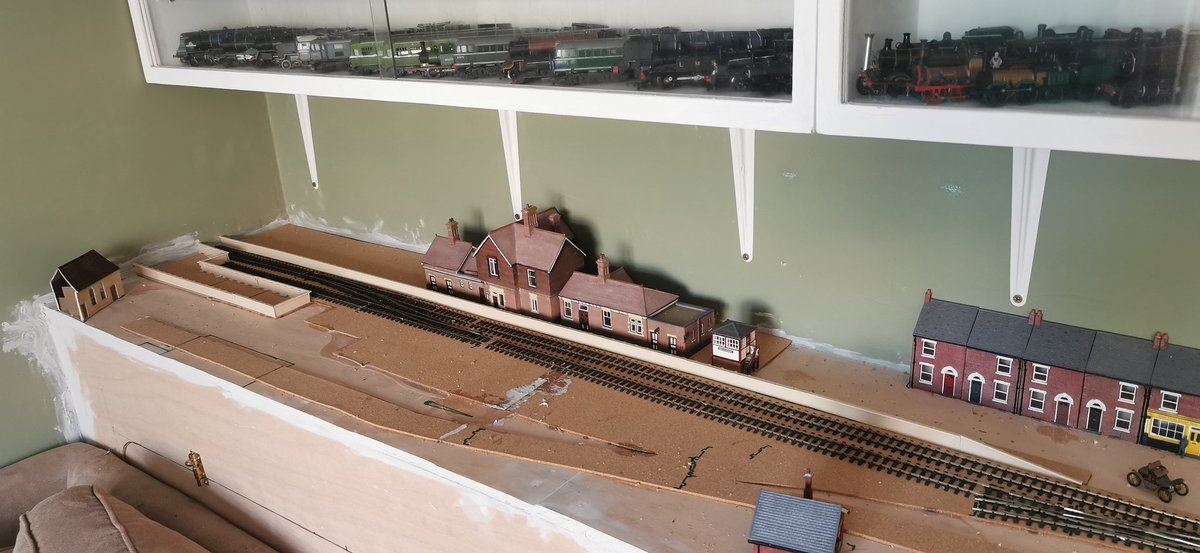 OakHillRailway's tweet photo. @TrainTimesEB You wanted to see progress on both my weekend projects, so I made progress on both! My latest US loco is now looking much better (still needs a name) and fits in with my others, and I got track laying started on the main layout!! Trains will run again soon! https://t.co/WGDCrzgqIo