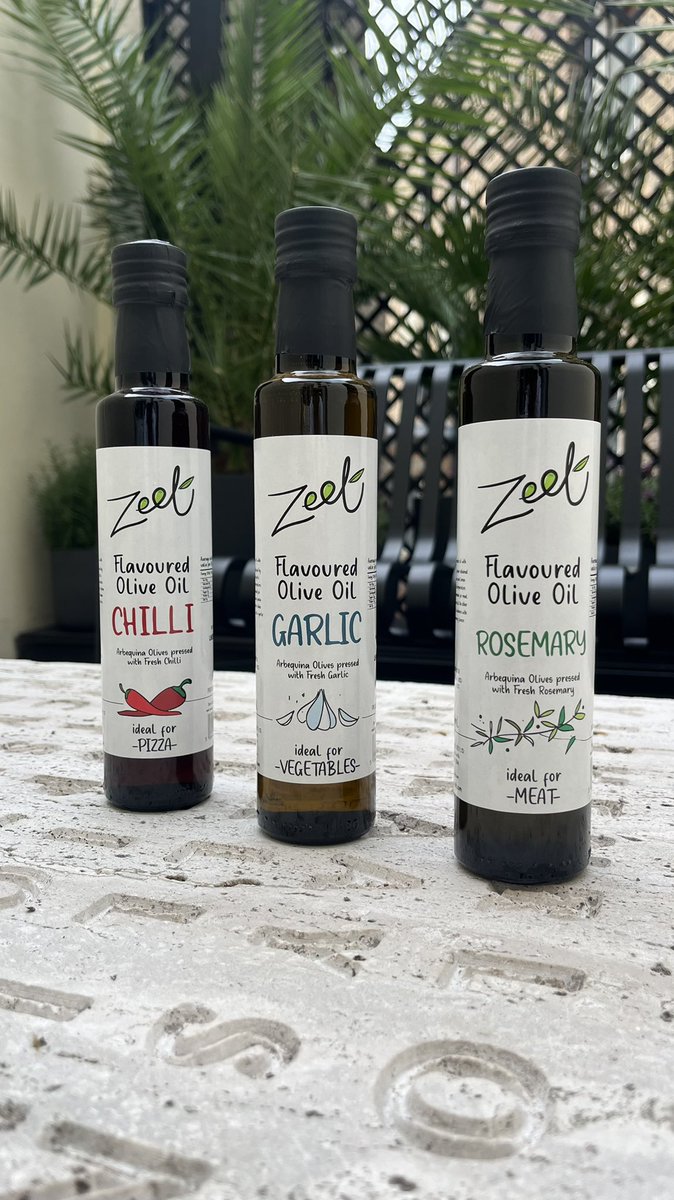 Evoo_Zeet's tweet photo. New Range of oils: Garlic, Chilli &amp; Rosemary https://t.co/KuS9deFiIH