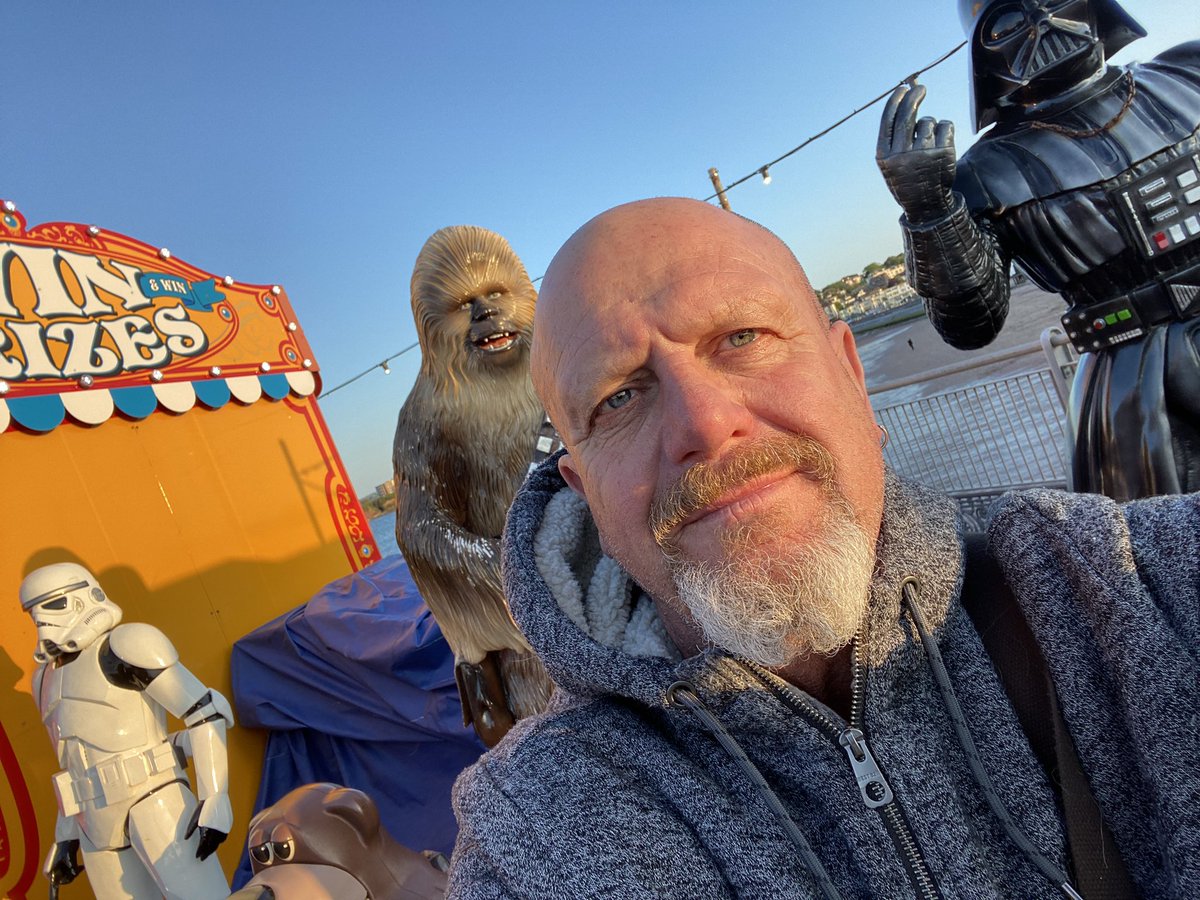 Twerzels on Tour, Ooh Aar The Boys.