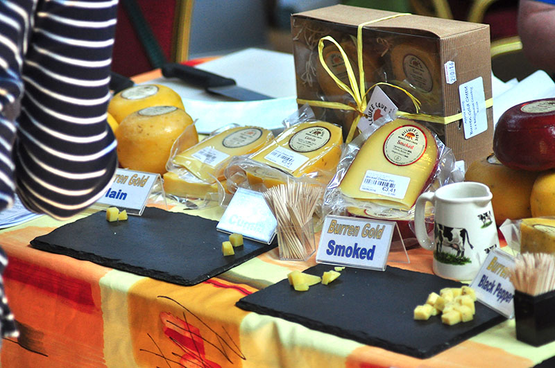 slowfoodclare's tweet photo. Fancy a fancy gouda? Lots up for tasting from @aillwee at the #Burren #SlowFood #Festival 21 May in #Lisdoonvarna! And it's a #geofood! 

@visitBurren @BurrenGeopark @BurrenSalmon @BurrenFoodTrail https://t.co/0sHU2Gcfrk