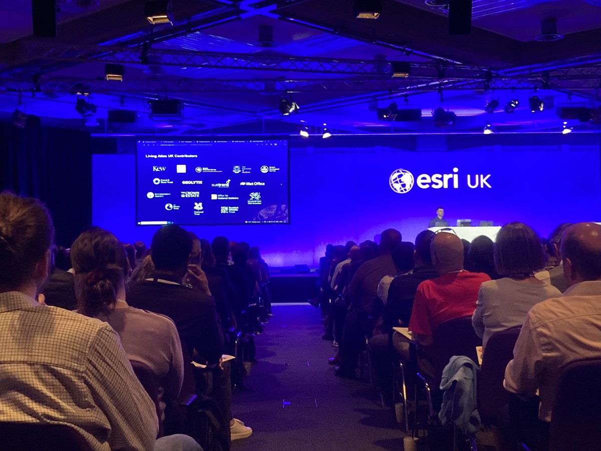 ⁦<a href="/NEChiefSci/">NE Chief Scientist</a>⁩ colleagues attending UK largest geospatial conference today. Nice to see our data mentioned as a valuable resource on Living Atlas #EsriUK