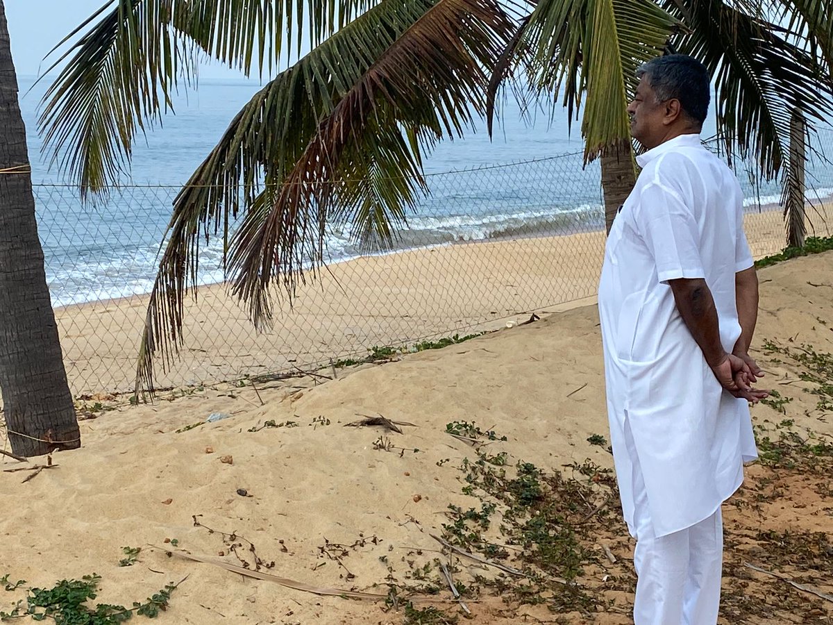 Stephen08014841's tweet photo. Bk hariprasad For Home Minister 

@HariprasadBK2  ✨💥

#Next_Home_minister 
#BKhariprasad
#DCM_BKhariprasad @HariprasadBK2  

@kcvenugopalmp @RahulGandhi @rssurjewala @anvith_kateel https://t.co/f7hOe0oNuN
