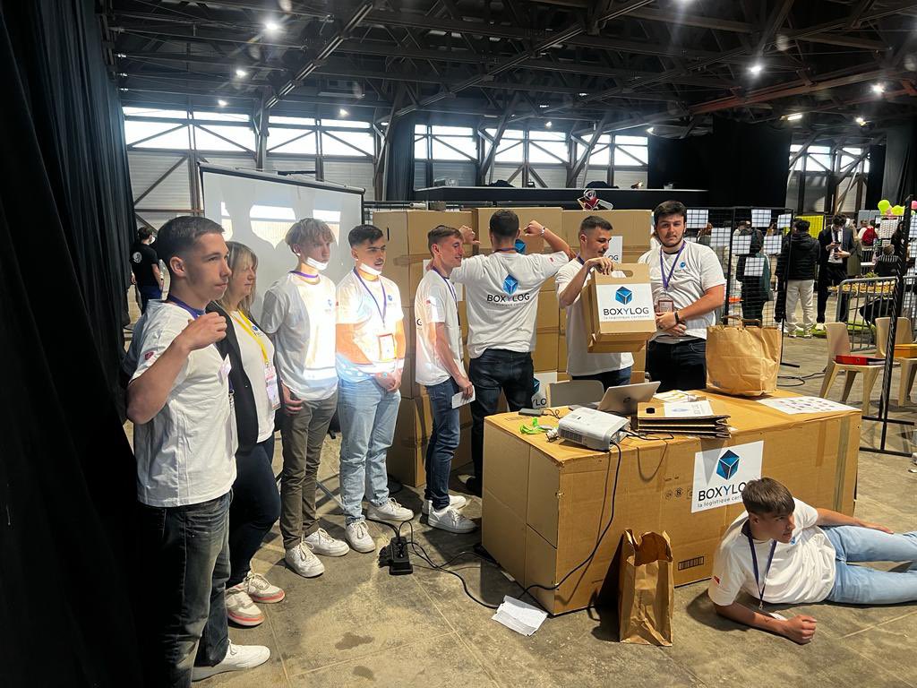 BoxyLog.Verdun tweet media