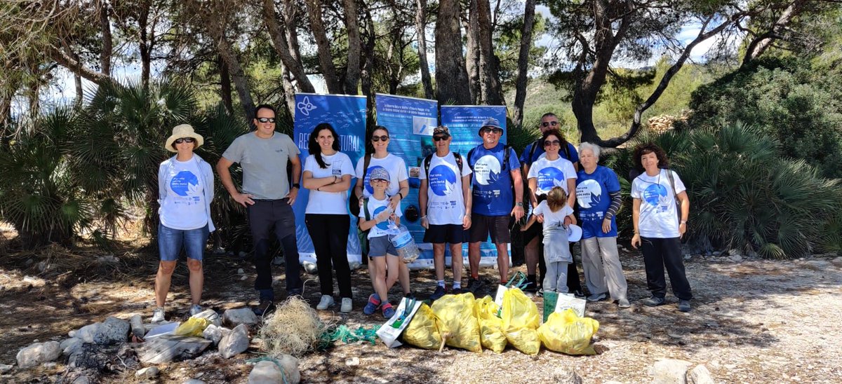 enusa_sa's tweet photo. ¡ENUSA se une a la limpieza de la Serra d'Irta! 🌿🗑️
Como parte de la campaña "Per una Serra Mes Neta", colaboramos para recoger residuos y prevenir la contaminación
¡Juntos por un entorno más limpio! 💚🌍 #Sostenibilidad #MedioAmbiente #ENUSA #BIONORD https://t.co/XhRvn3xweK