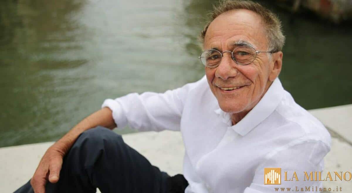 LaMilano_it's tweet image. Una lezione speciale al Teatro Civico tenuta dal professor Vecchioni per parlare di come i classici siano importanti nella nostra società. #teatro #lectio #magistralis

#notizie #news #breakingnews #cronaca #politica #eventi #sport #moda
Legg