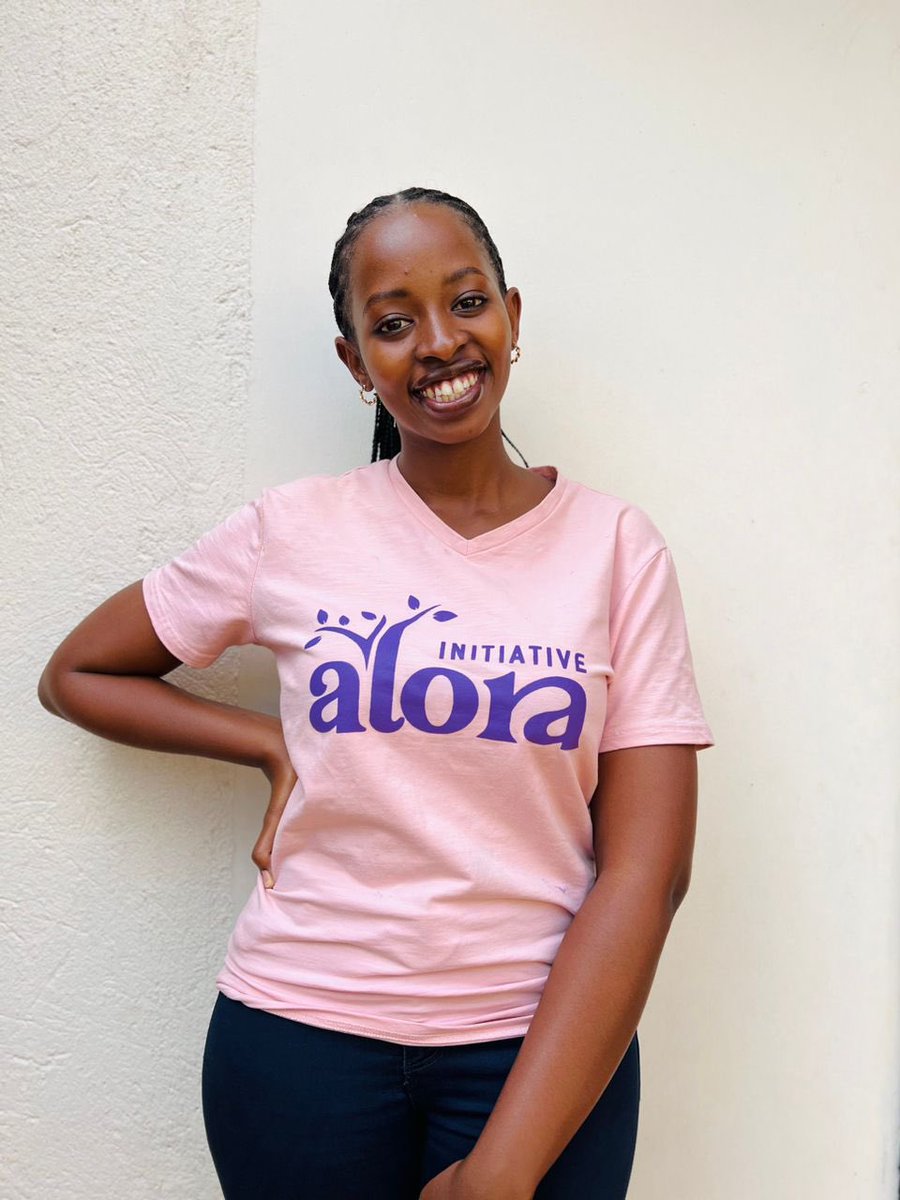 AloraInitiative's tweet photo. TEAM REINTRODUCTIONS DAY 2 🚨

On team introductions today, meet @ShillaNsemere , our other co-founder, who also shared about her journey on @AloraInitiative 

My name is Nsemere Shilla Janet and I am  Social Worker with four years of working experience with NGOs &amp; communities. https://t.co/TGzGhx0MiM