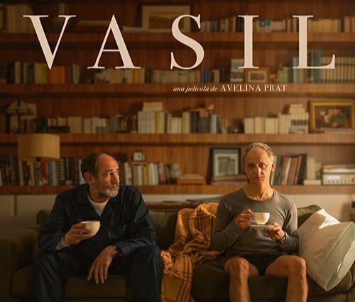 Vasil @ciclegaudi
Dijous 18 de maig a les 20 h
Vasil és intel·ligent, carismàtic i un número u jugant al bridge i a l’escac, però dorm al carrer. Alfredo,jubilat, l’acull a casa davant la mirada atònita de la seva filla 
Entrades:cinemaesbarjo.cat
#CardedeuInspirantCultura