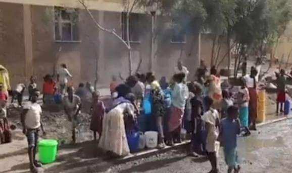 BrhaneNe's tweet photo. Winter is coming It is the responsibility of the federal &amp; Tigray Gov.t @reda_getachew to return millions of displaced people from Western &amp; South Tigray to their homes according to the Pretoria agreement They don't want to be taken advantage of
#FreeWesternTigray #FreeAllTigray https://t.co/mxYdPUY4HN