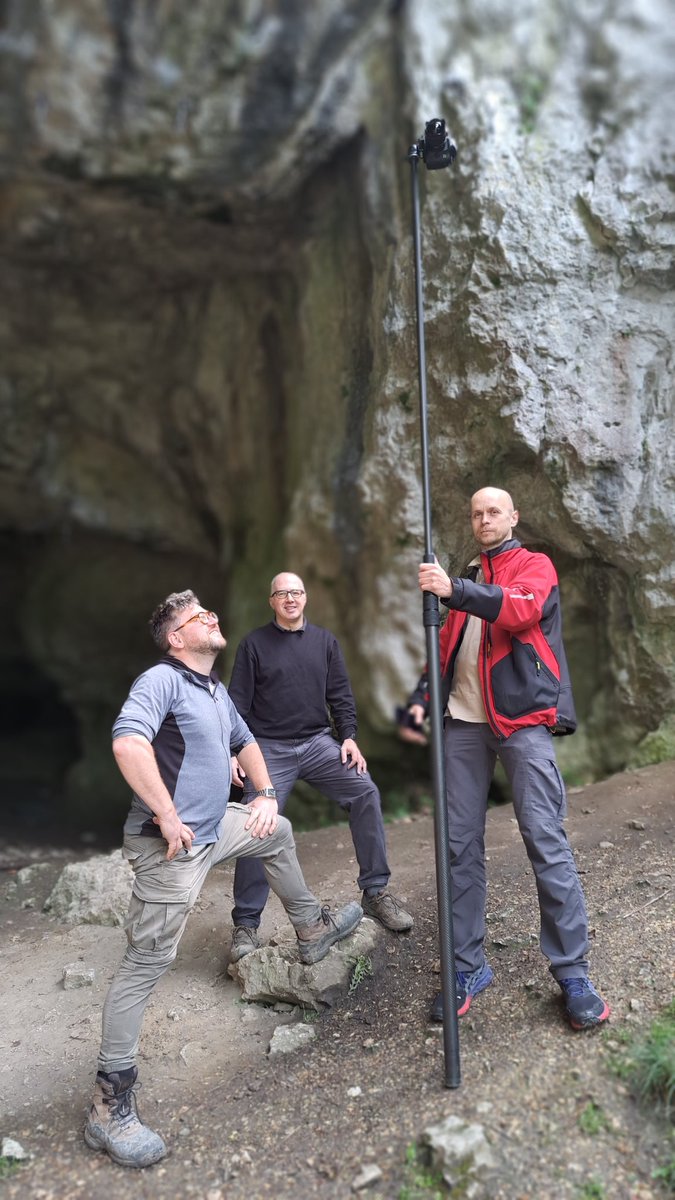 AndrePicin's tweet photo. Busy day today with 3D scanning of Mamutowa cave and excavation of the Holocene unit @DStefanski3 @TheLeakeyFndtn @Ciamician_unibo https://t.co/qOOj7SZBsX
